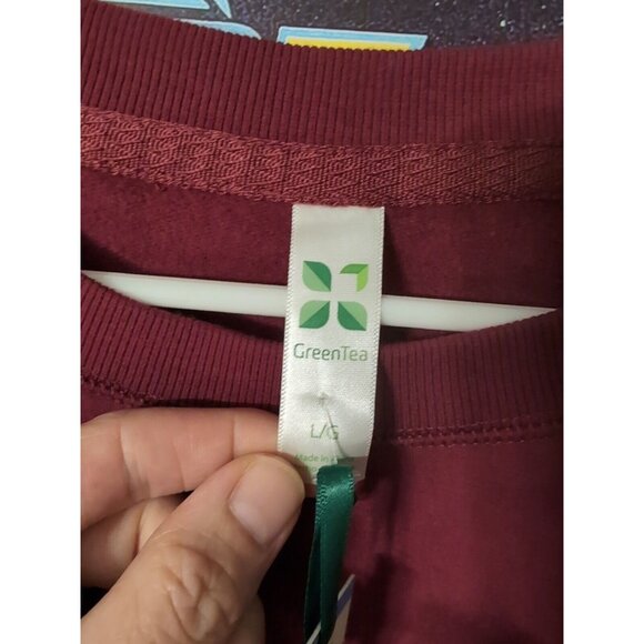 Green Tea Pullover Sweater Wine Size L Wine O Clock Error - Picture 3 of 7